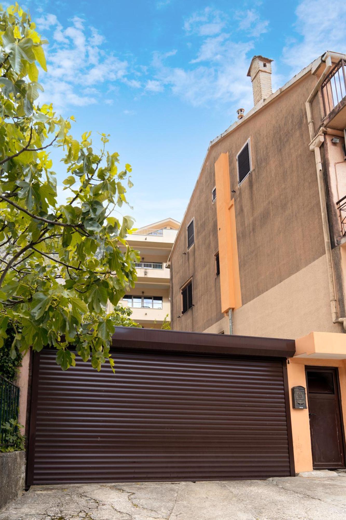 Apartment Busola كوتور المظهر الخارجي الصورة